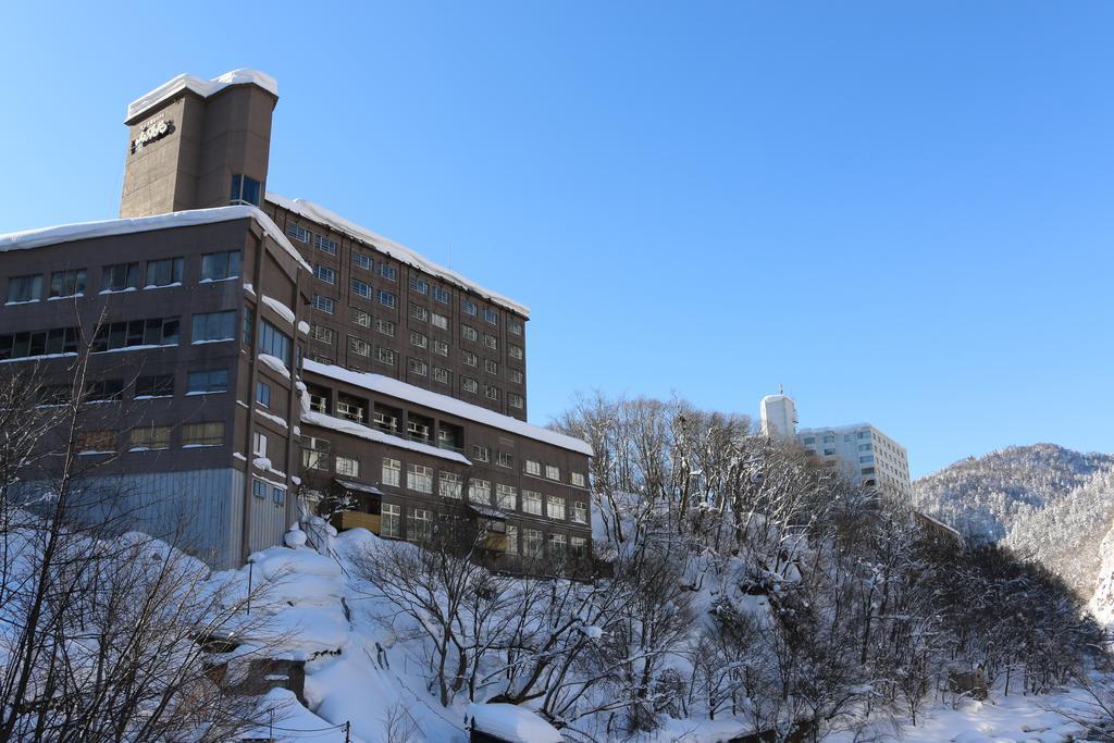 Hotel Sankeien Sapporo Luaran gambar