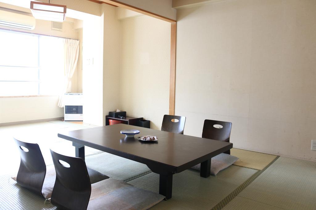 Hotel Sankeien Sapporo Bilik gambar