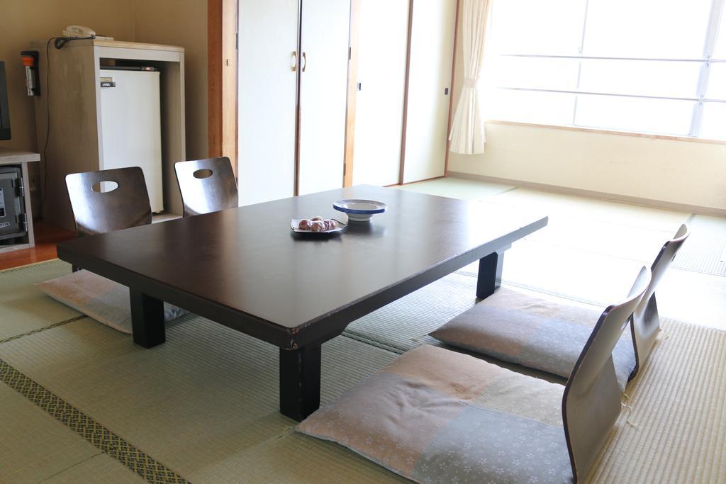 Hotel Sankeien Sapporo Luaran gambar