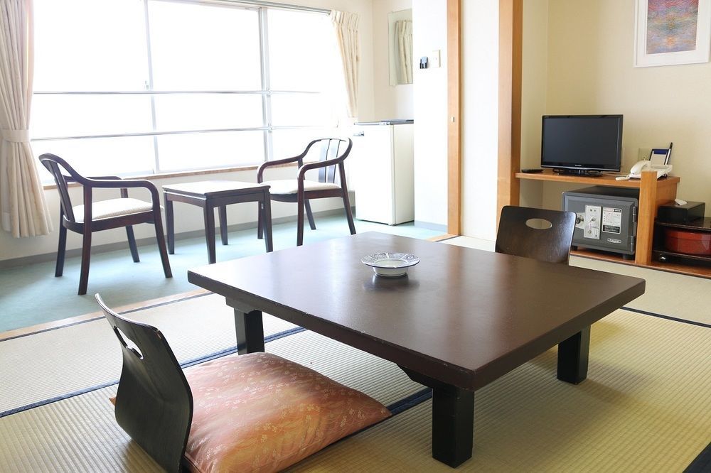 Hotel Sankeien Sapporo Luaran gambar