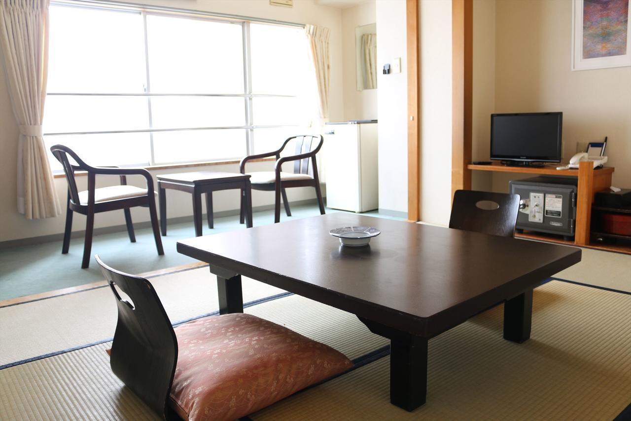 Hotel Sankeien Sapporo Luaran gambar