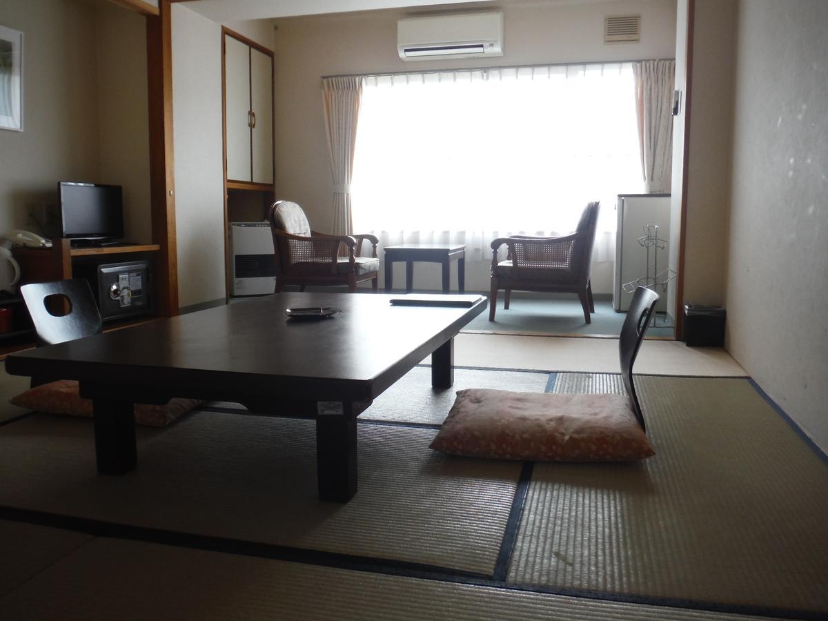 Hotel Sankeien Sapporo Luaran gambar