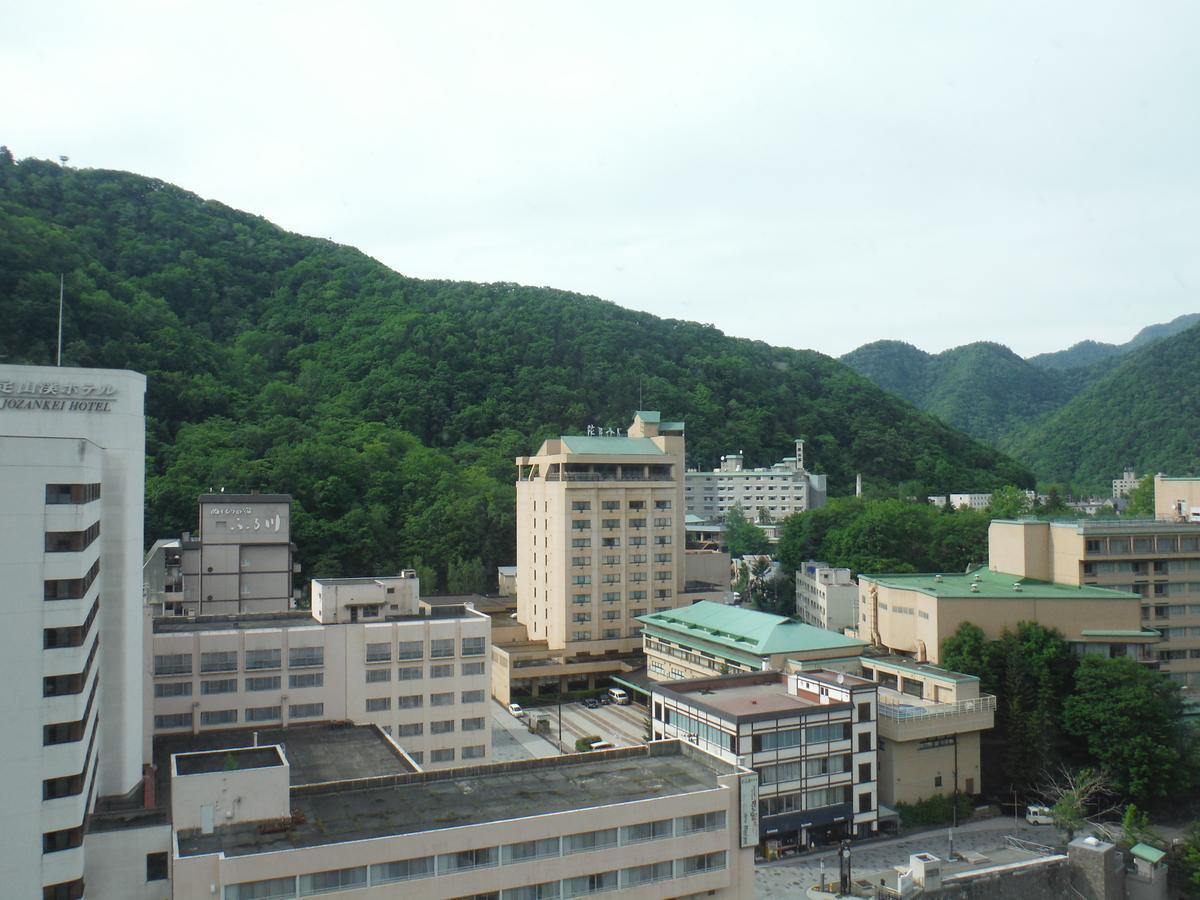 Hotel Sankeien Sapporo Luaran gambar